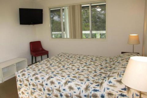 Holiday In Style Hervey Bay - Travel Agents 2