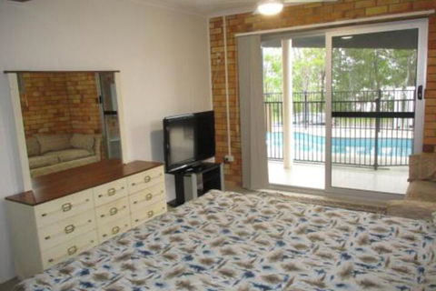 Holiday In Style Hervey Bay - Travel Agents 5