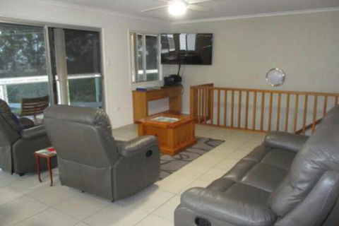 Holiday In Style Hervey Bay - Travel Agents 4