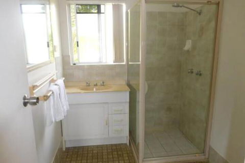 Bayshores Apartment Hervey Bay - Travel Agents 6