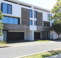 3 / 26 West Street CBD Location