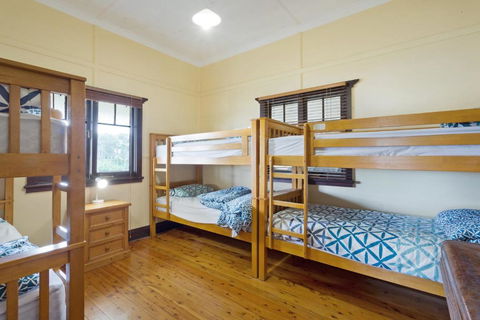 The Seamist Cottage - Cruises Travel 6