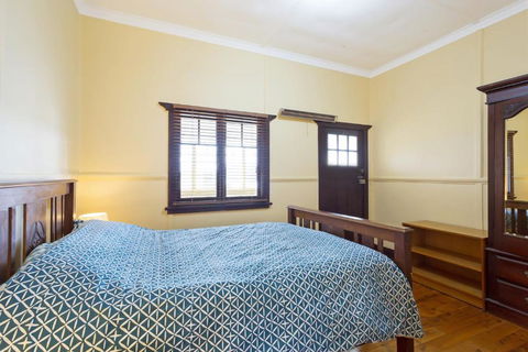 The Seamist Cottage - Cruises Travel 3