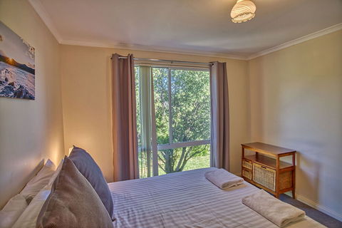 Cockatoo Cabin - Travel Search 6