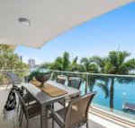 Luxury Waterfront Maroochydore Free Wine Netflix Parking - Travel Search