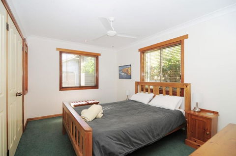 Bonnie Doon Family Friendly Home! - Tourism Guide 3