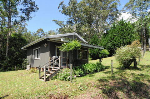Love Shack 1 Bedroom Cosy Cottage! - Tourism Guide 4