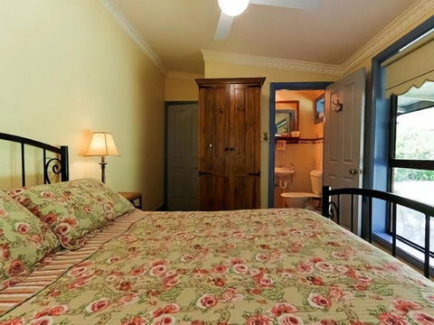 Magnolia Cottage Kangaroo Valley - Travel Search 3