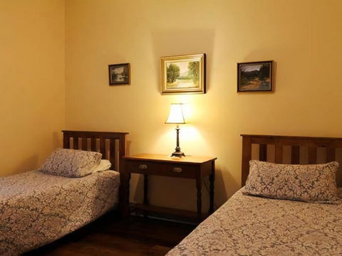 Magnolia Cottage Kangaroo Valley - Travel Search 1