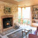 Adelaide Hills Camellia Cottage WiFi - Travel Agents 0