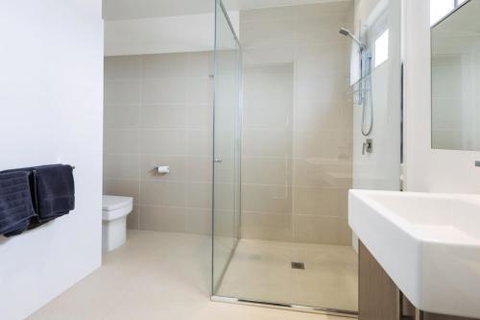 THE PENTHOUSE MORNINGTON - Travel Agents 3