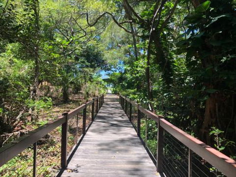 CANOPY HOUSE At PALM COVE - Tourism Guide 3