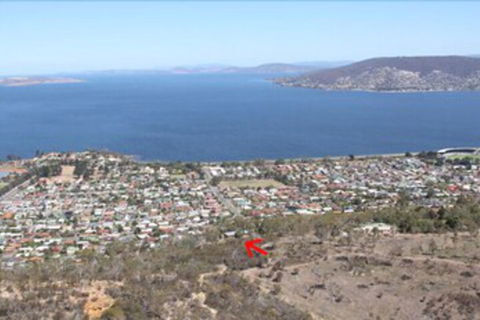 Hilltop House - Travel Agents 1