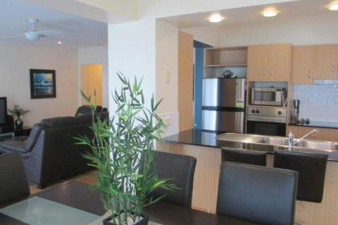 Riverview Apartment 1.1 - Travel Agents 2