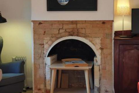 Redruth 2 Bedroom Cottage Situated In Wandiligong - Travel Agents 7
