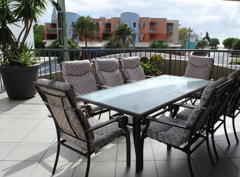 Breakwater Views Apartments - Travel Search 2