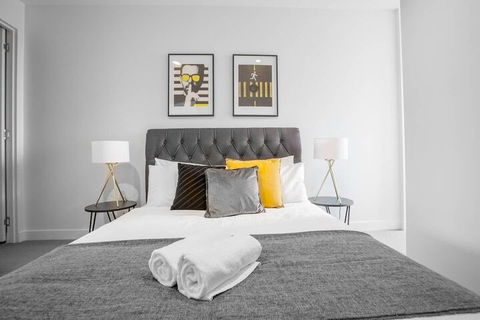 Elegant 2br@footscray Station - Travel Search 5