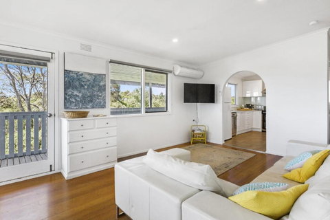 TREE TOPS VIEWS BLAIRGOWRIE - Travel Agents 6