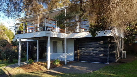 75 Harris Road - Travel Agents 5