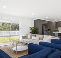 Heartland  Burrows 450m to beach