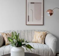 Delightful Townhouse Staymoonee Ponds  Parking - Tourism Guide