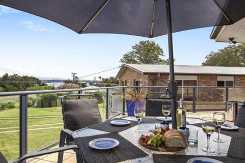 SunRay On Orama Spacious With Great Views - Tourism Guide 0