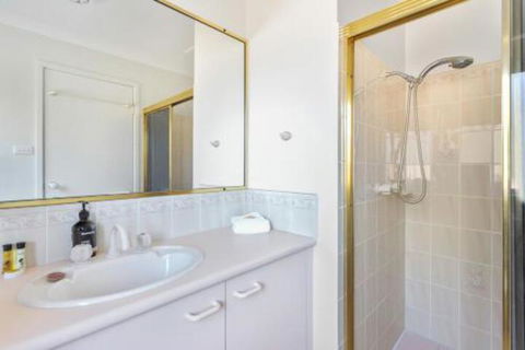 Macleay Street 23 Narrawallee - Tourism Guide 6