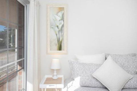 Macleay Street 23 Narrawallee - Tourism Guide 7