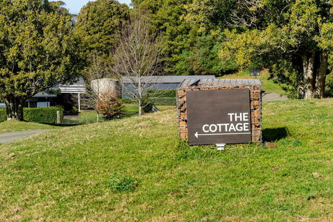 Lilyview Cottage - Robertson - Travel Search 3