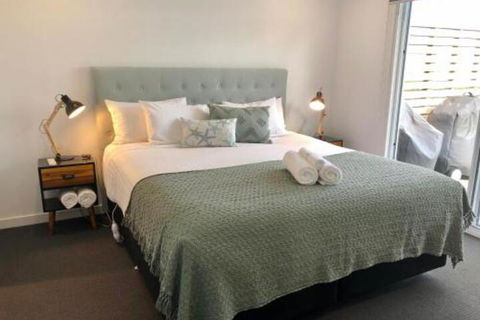 BINALONG BRAE At Bay Of Fires Two Bedroom Both With Ensuites - Travel Search 0
