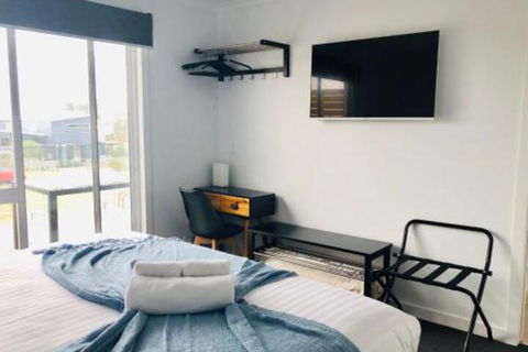 BINALONG BRAE At Bay Of Fires Two Bedroom Both With Ensuites - Travel Search 2