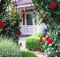 Bed  Breakfast at Stephanies