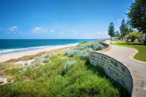 Cottesloe Parkside On The Beach - Travel Search 6