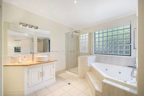 Home Away From Home, 38 Redwood Avenue, Marcus Beach, Noosa Area - Travel Search 6