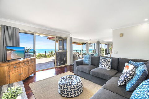 Blue Haven - 7 Egret Street - Travel Search 4