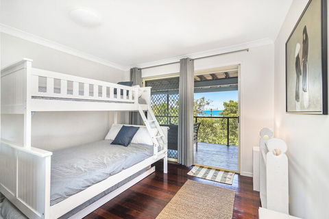 Blue Haven - 7 Egret Street - Travel Search 5