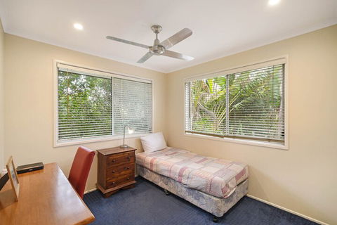 Beach Affair - 10 Callitris Crescent - Travel Search 2