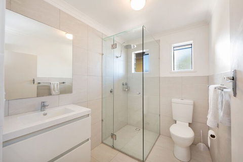Heart Of Peregian, 19 Piper Street, Peregian Beach, Noosa Area - Travel Search 7