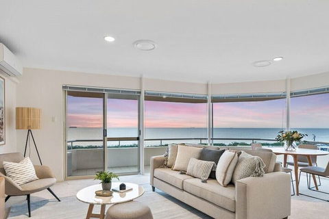 Cottesloe Ocean View House - Travel Search 6