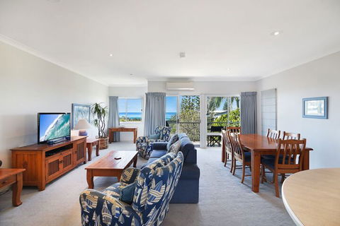 Jacana Sands 2 - 2/26 Jacana Street - Tourism Guide 4