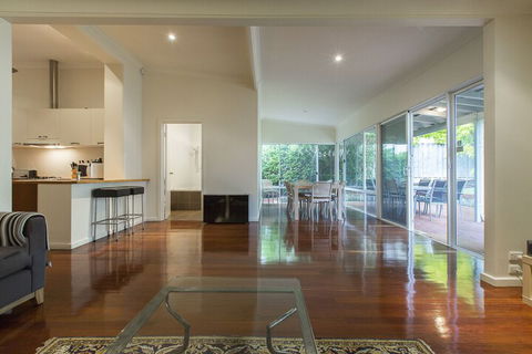 North Cottesloe Cottage - Travel Search 2