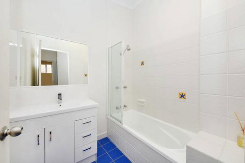 Seamistral - 1/21 Oriole Avenue - Travel Search 3