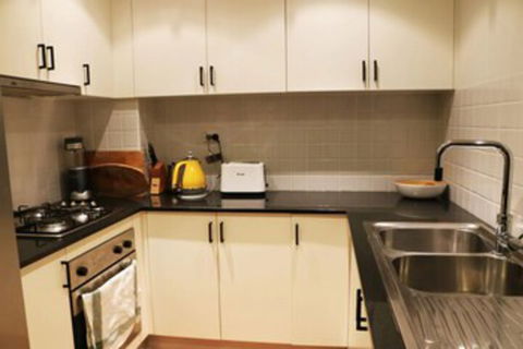 Erko Home In The Middle Of The Action With Parking - Travel Agents 0