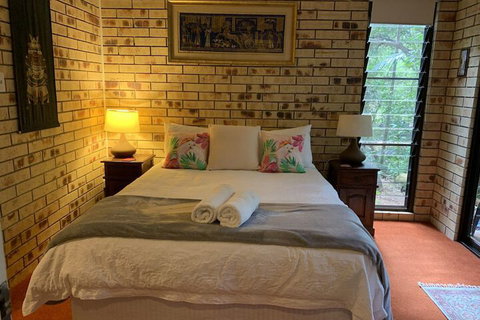 Avalon - Travel Search 1