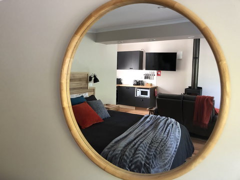 Mole Creek Hideaway - Tourism Guide 4