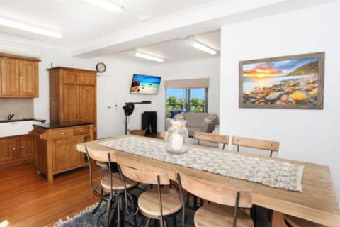 8 Cabbi Court Coolum Beach New Listing - Travel Search 0