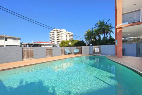 Unit 2 Cooltoro Court 7 Frank Street Coolum Beach 400 BOND LINEN INCLUDED - Travel Search 3