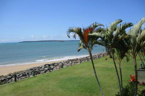 Holiday At The Marina Hervey Bay - Travel Agents 5
