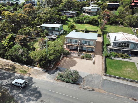 Quarterdeck Apartment - Travel Search 0