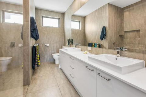 CASABLANCA DROMANA - Tourism Guide 6